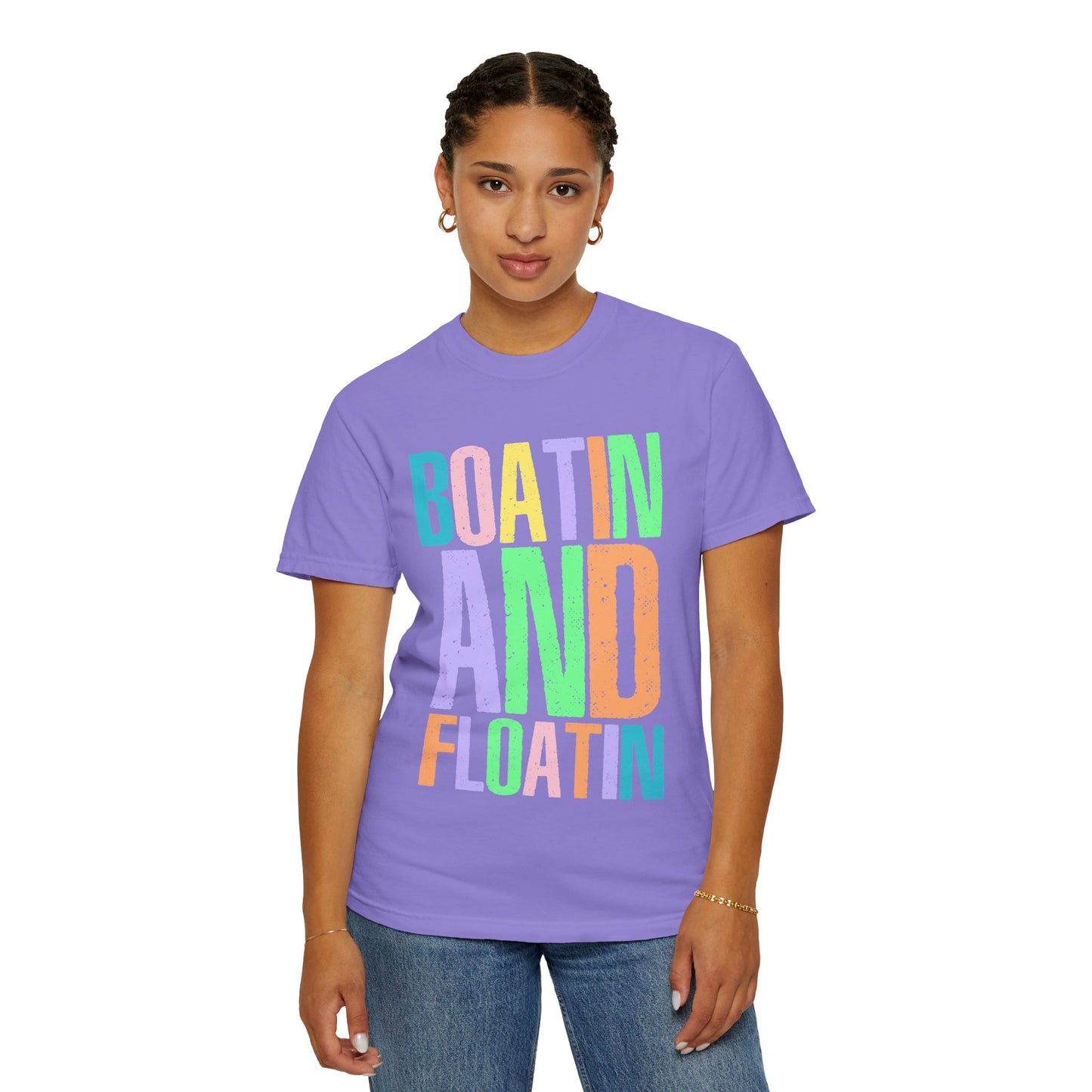Boatin' and Floatin' T-Shirt – Bright Summer Boating Tee