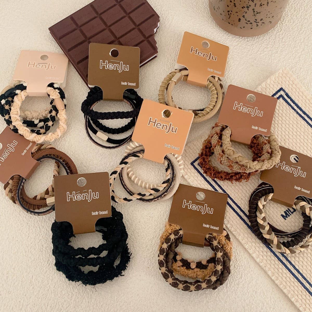 SOFT, ELASTIC AND SIMPLE HAIR TIES_CWAHA07129