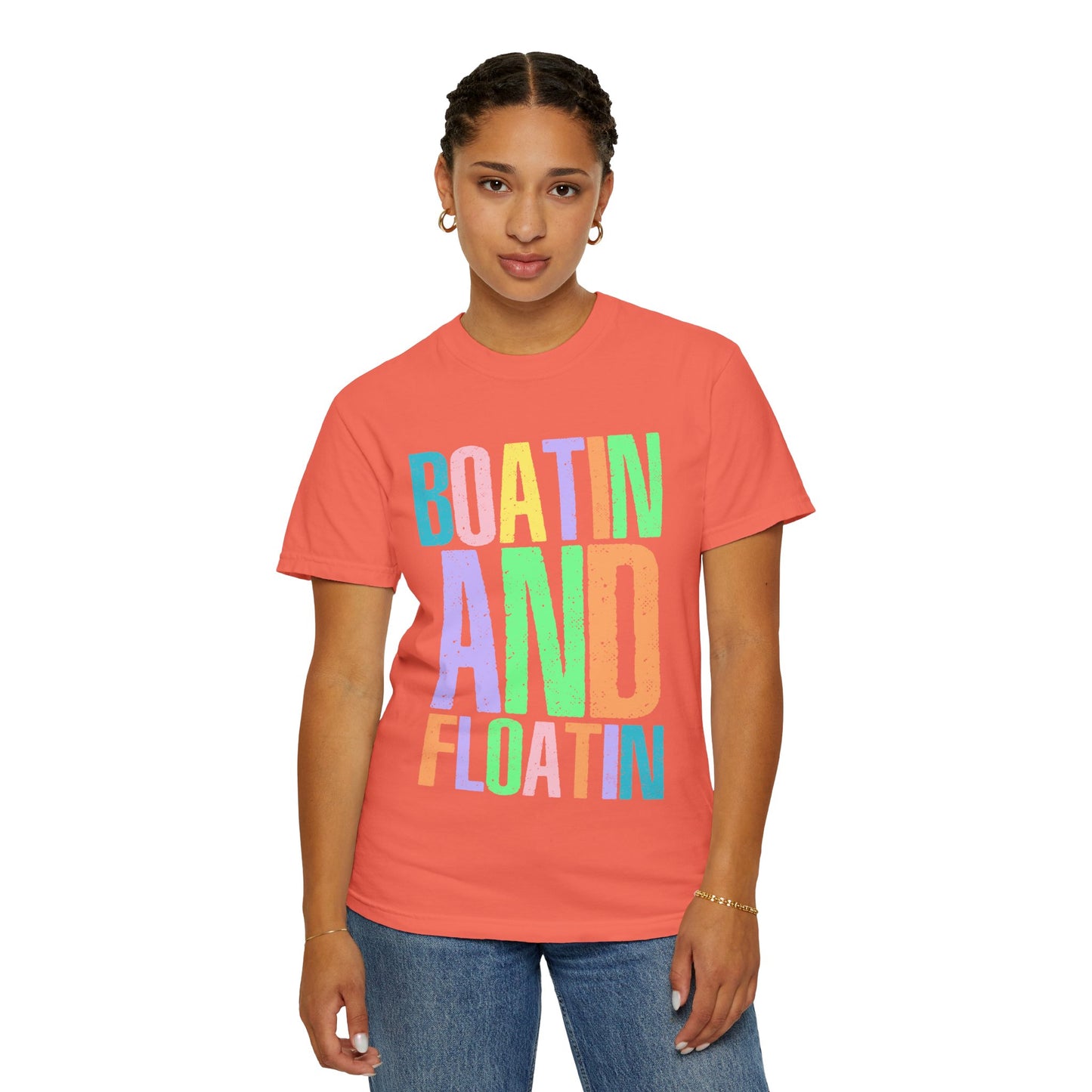 Boatin' and Floatin' T-Shirt – Bright Summer Boating Tee