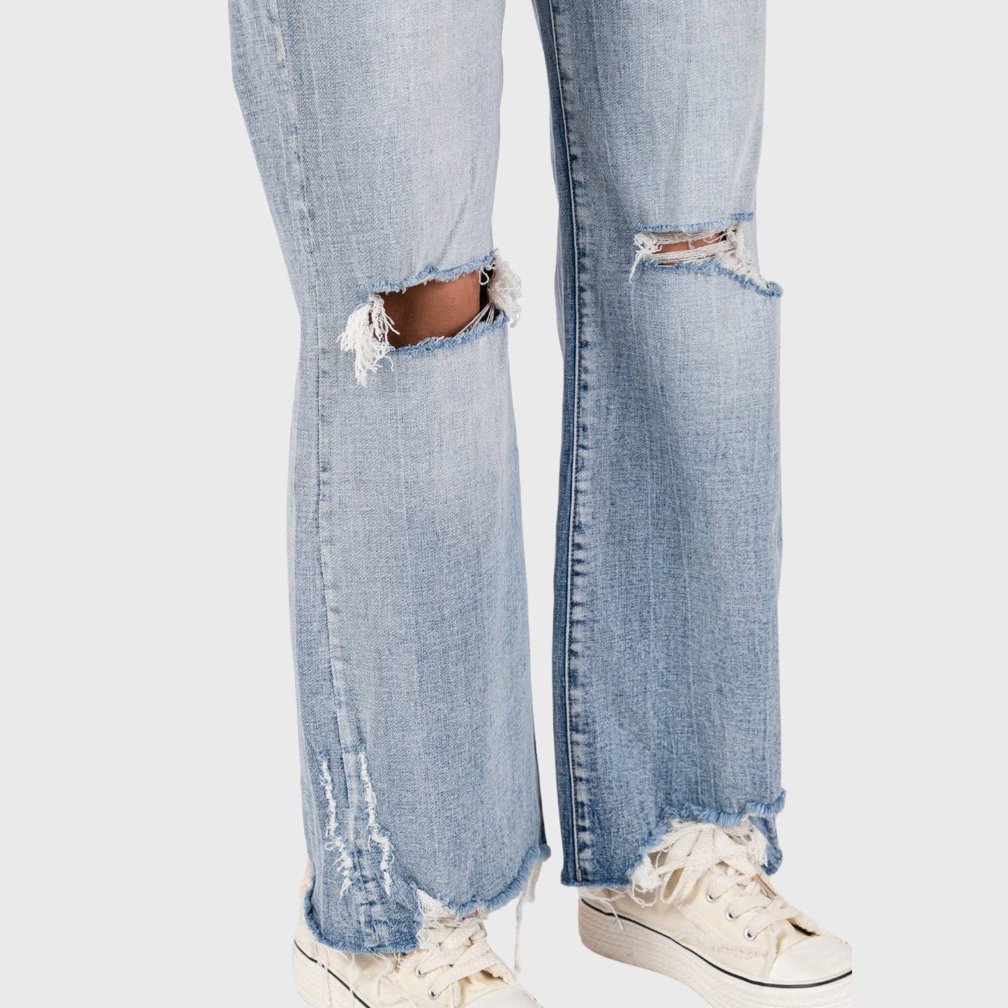 P1162F-LM DISTRESSED HIGH RISE COMFORT VINTAGE FLARE JEANS