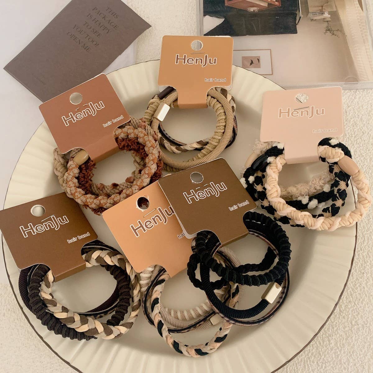 SOFT, ELASTIC AND SIMPLE HAIR TIES_CWAHA07129