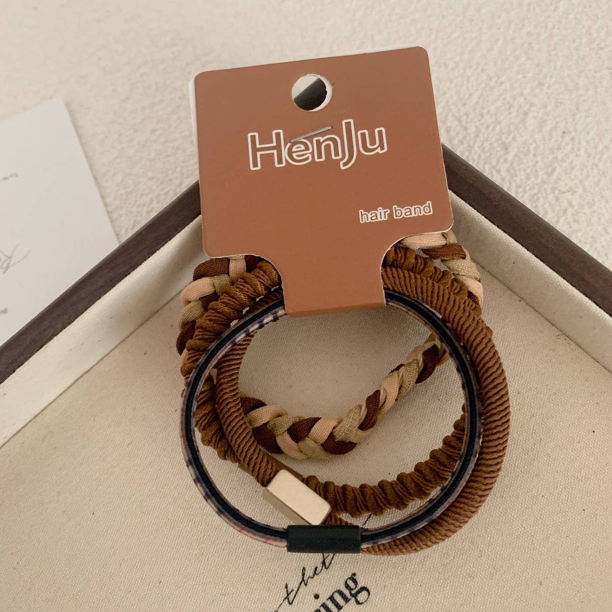 SOFT, ELASTIC AND SIMPLE HAIR TIES_CWAHA07129